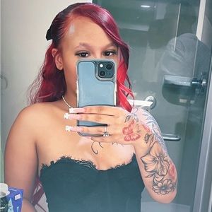 Meet your Posher, Ciera